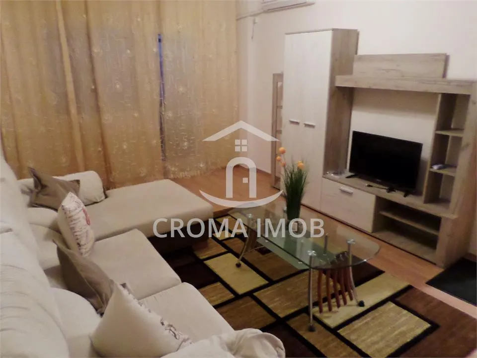 Inchiriere apartament 3 camere, Ultracentral, Ploiesti - foto 1