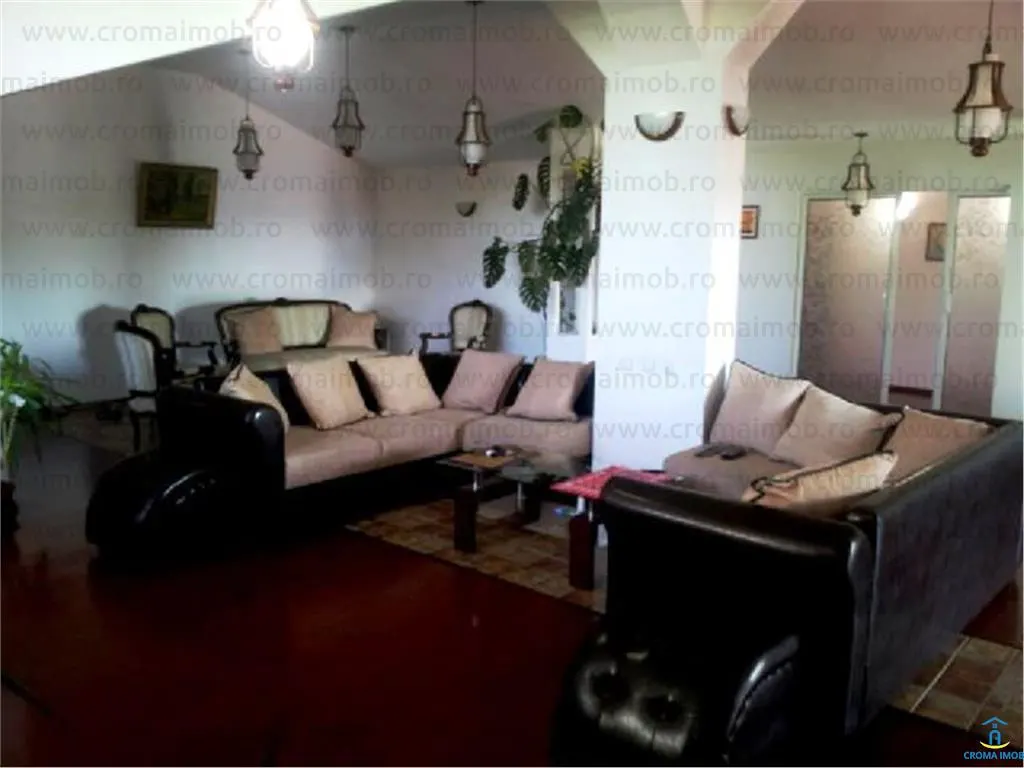 Inchiriere apartament 4 camere zona Republicii - foto 11