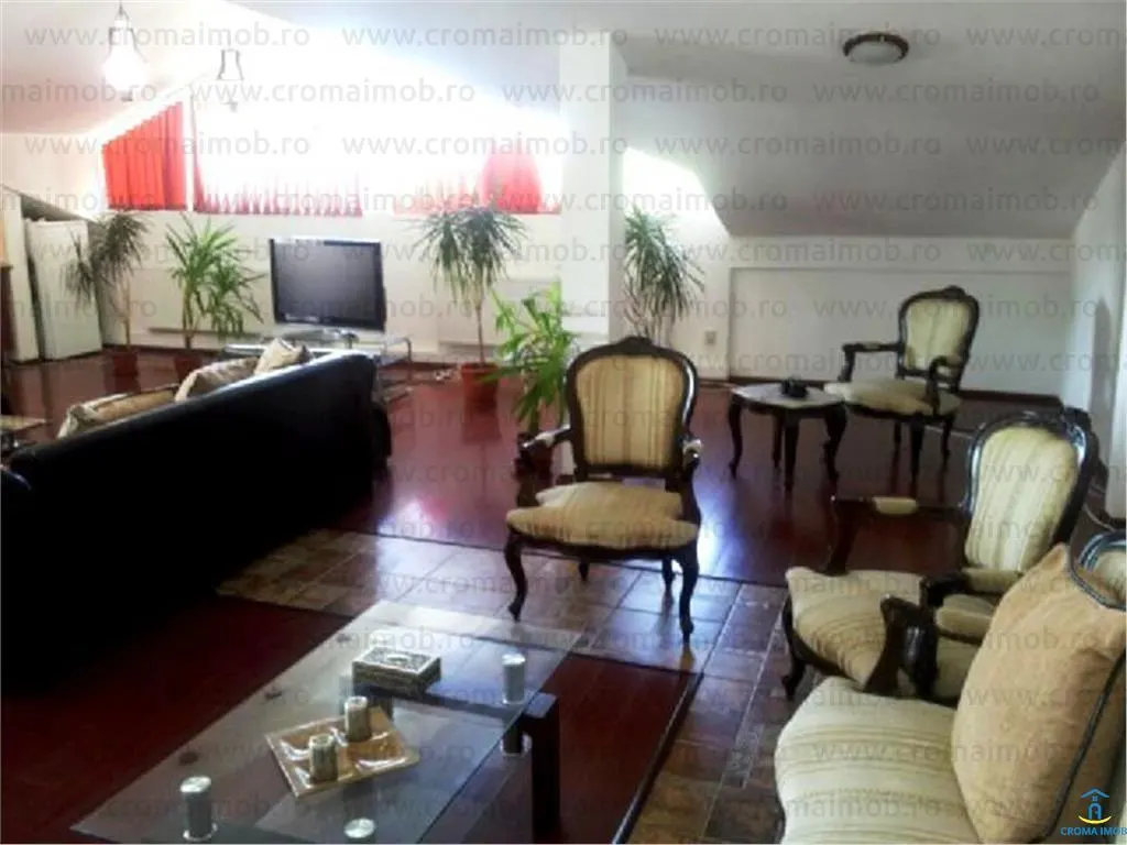 Inchiriere apartament 4 camere zona Republicii - foto 10