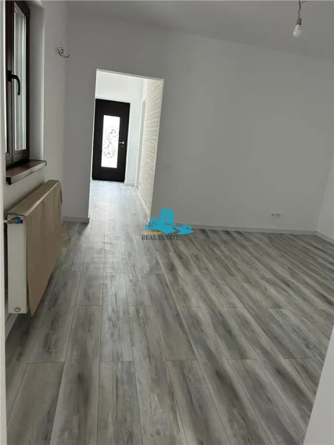 Vanzare casa 3 camere, 2 bai, curte 300 mp, Parc Bazilescu, renovata integral - foto 5