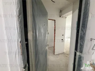 Baneasa | Apartament 3 camere cu curte proprie | Zona de Nord premium | 320.000 euro + TVA - foto 2