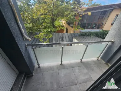 Casa mobilata 4 camere langa metrou in Drumul Taberei - foto 13
