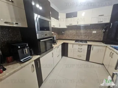 Casa mobilata 4 camere langa metrou in Drumul Taberei - foto 6