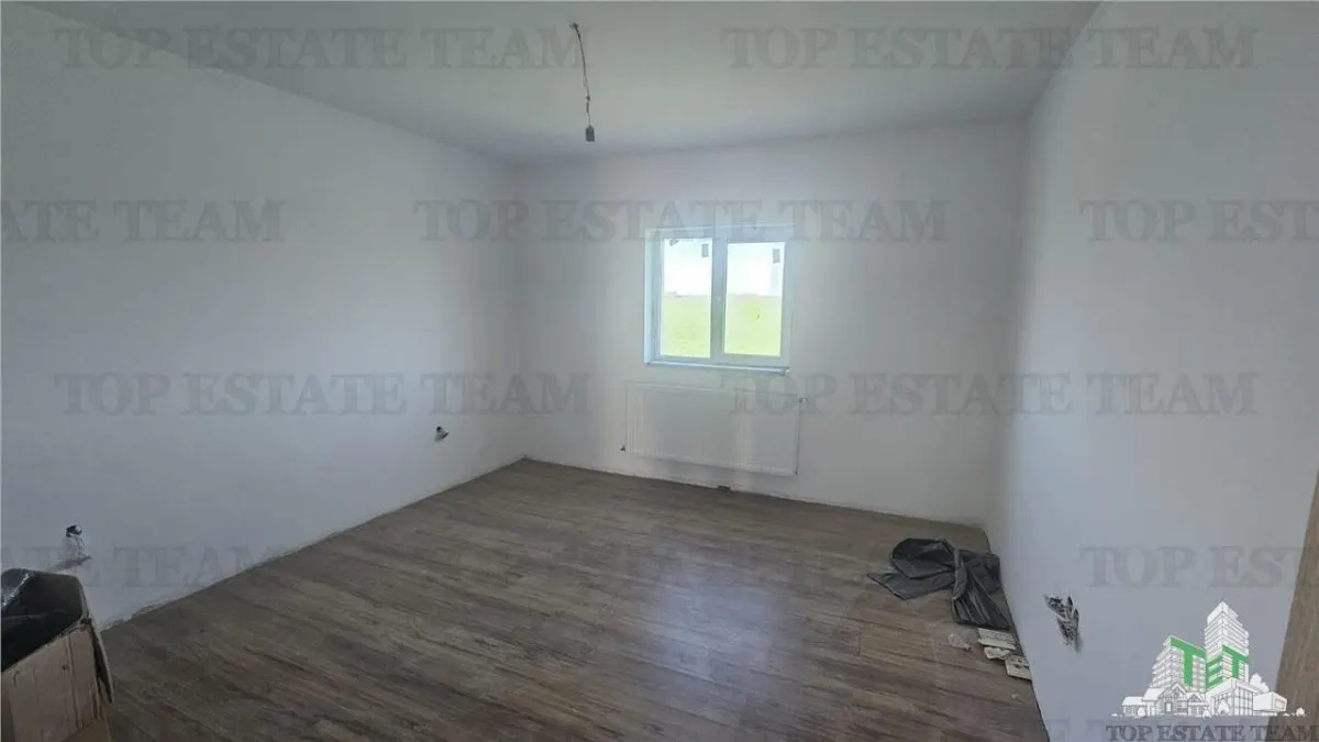 Vila 6 camere cu teren 500mp in Ciorogarla (posibilitate rate) - foto 3