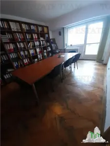 Piata Unirii  chiar la metrou in exclusivitate vanzare 2 camere cu loc de parcare - foto 11
