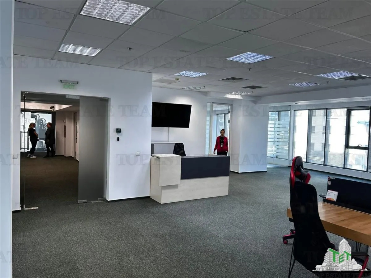 Spatiu de Birouri de 551 mp in Zona Pipera - foto 15
