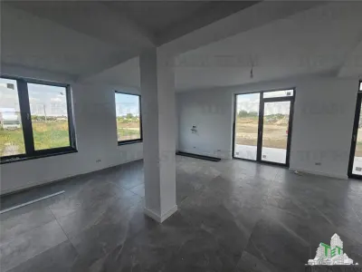 Vila premium 4 camere cu garaj in Ciorogarla (posibilitate rate) - foto 2