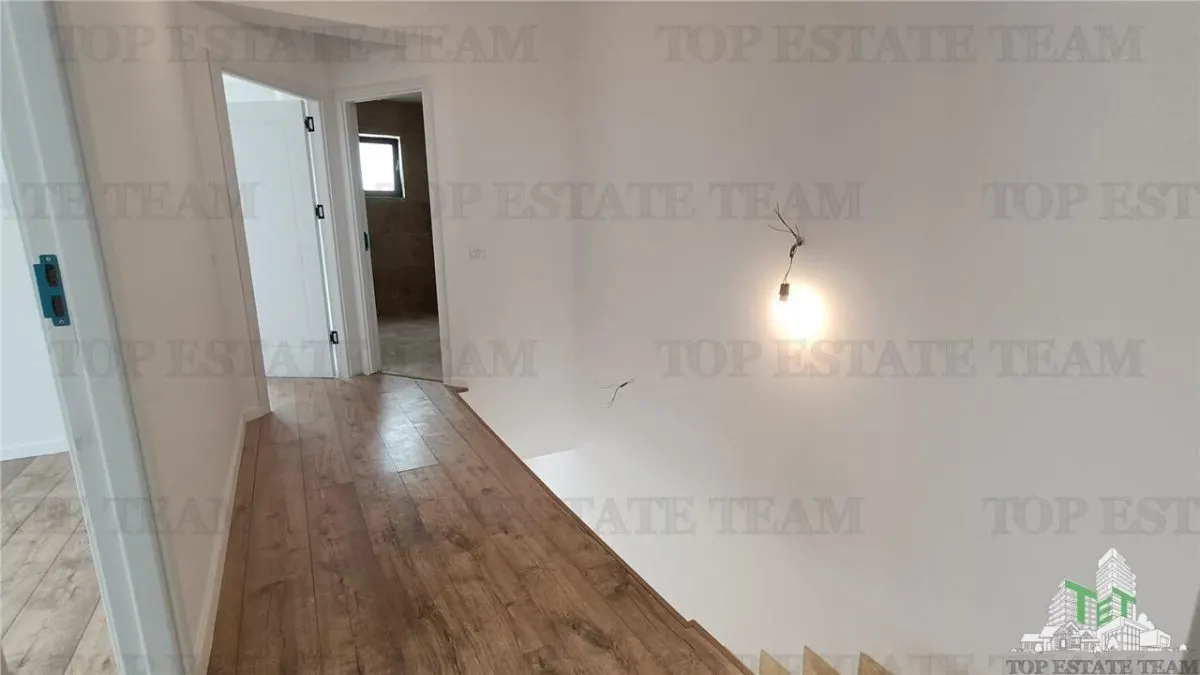 Vanzare  Duplex 4 camere in Tunari - foto 13