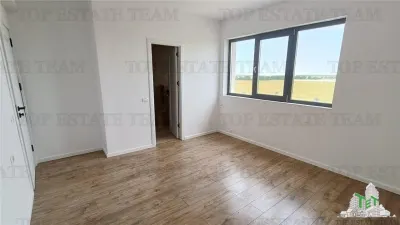 Vanzare  Duplex 4 camere in Tunari - foto 7