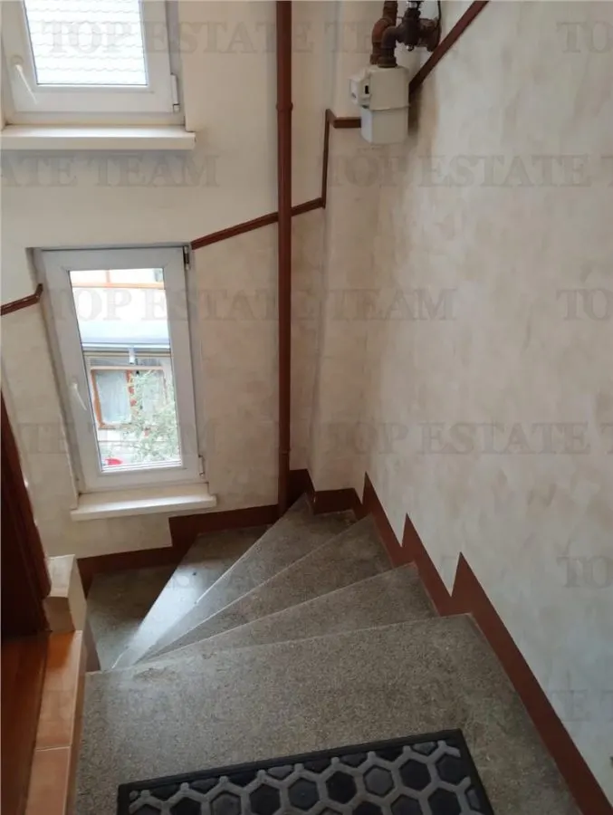 Apartament 3 camere de inchiriat in vila  ,cochet, nou renovat , balcon,  curte interioara . Foisorul de Foc - foto 11