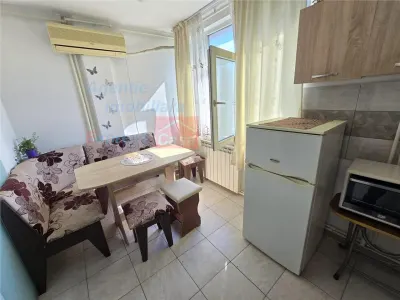 Garsoniera de inchiriat â€“ Tatarasi, zona 2 Baieti, etaj intermediar - foto 3