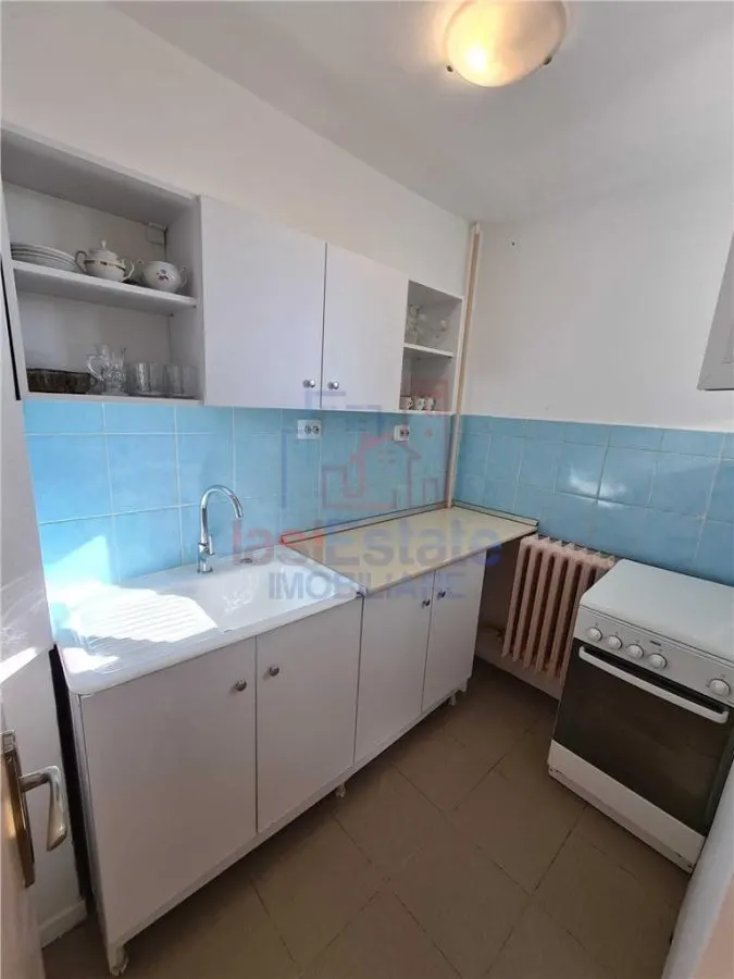 Garsoniera in zona Tatarasi - foto 6