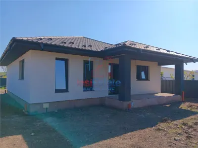 Tutora CASA PARTER  SC=115mp TEREN 430mp cu toate utilitatile la cheie - Tutora
