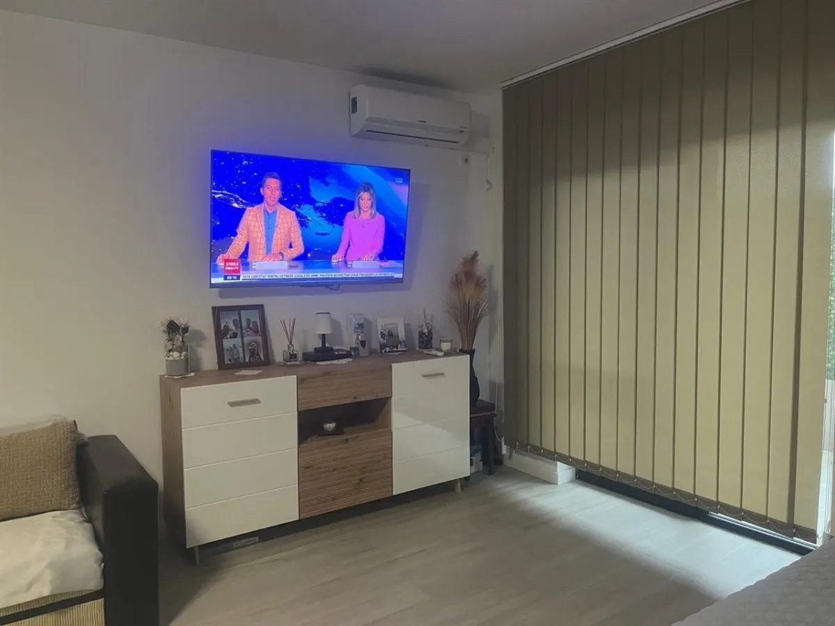 Studio complet utilat, Costinesti, zona Nibiru, 50 mp cu terasa amenajata - foto 3