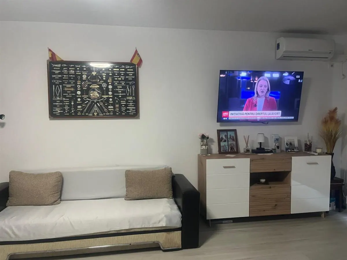 Studio complet utilat, Costinesti, zona Nibiru, 50 mp cu terasa amenajata - foto 5