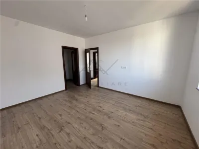 VILA INDIVIDUALA PRELUNGIREA GHENCEA - TEREN - 4 camere | BUCATARIE INCHISA | DRUMUL TABEREI - foto 7
