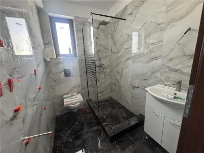 VILA INDIVIDUALA PRELUNGIREA GHENCEA - TEREN - 4 camere | BUCATARIE INCHISA | DRUMUL TABEREI - foto 8