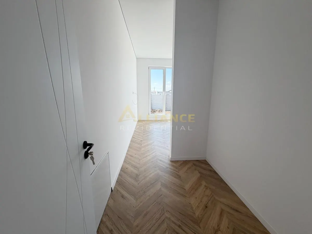 Casa individuală parter || 4 camere || 2 băi + dressing || teren 371mp - foto 6