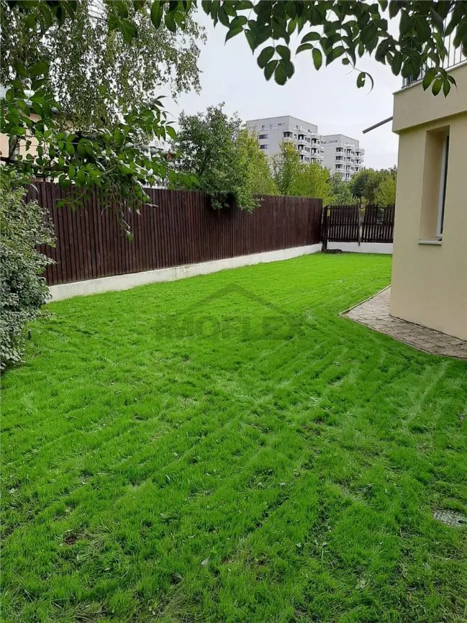 Eleganță fără compromis â€“ reședință spațioasă - foto 1