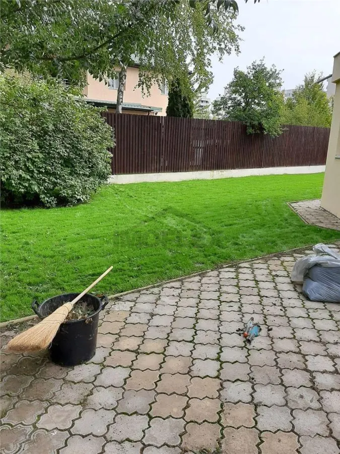 Eleganță fără compromis â€“ reședință spațioasă - foto 2