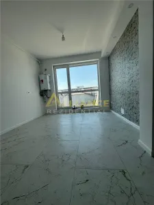 Apartament 3 camere - foto 2
