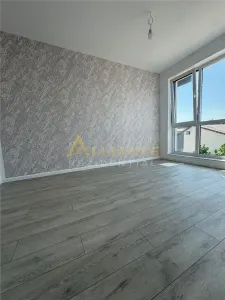 Apartament 3 camere - foto 9