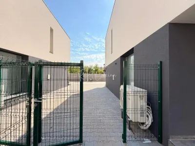 Vile de lux tip duplex de vanzare- Sector 6 - foto 2