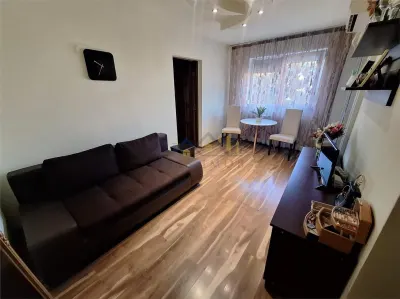 Apartament 2 camere semidecomandat Zona Unirii Sud - Buzau