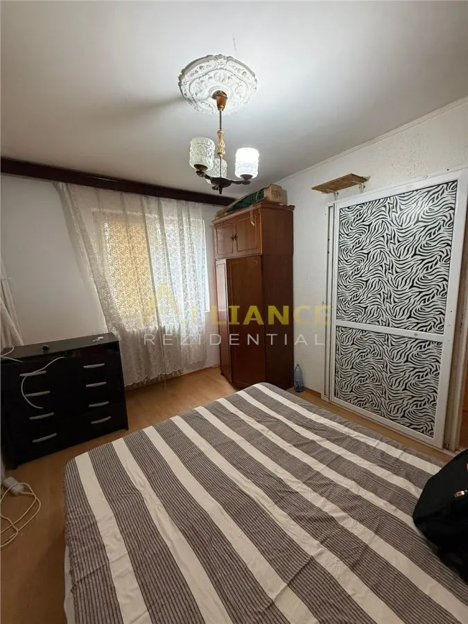 Berceni-Apartament 2 Camere-Semidecomandat - foto 4