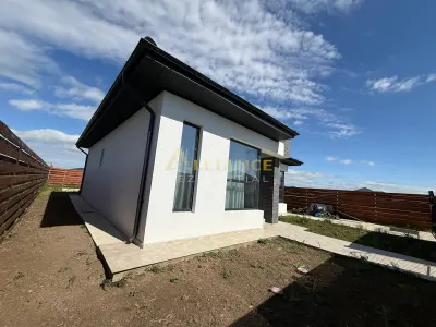 Casa individuala parter - 3 camere 2 bai - teren 375mp - foto 6
