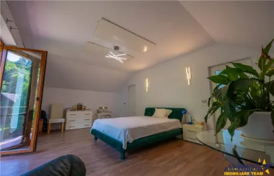 FILM! Vila rafinata, intr- un mediu natural de elita, Pestisu Mic, Valea Nandrului - foto 4