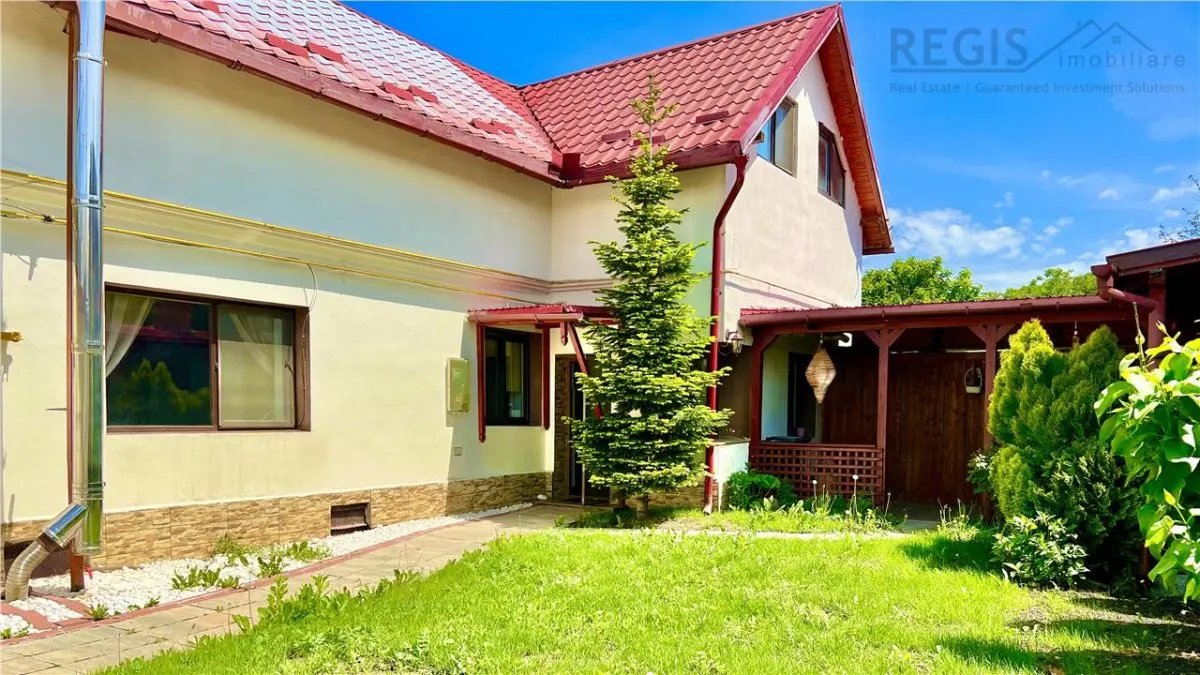 Casa Pitoreasca Halchiu Centru - foto 1