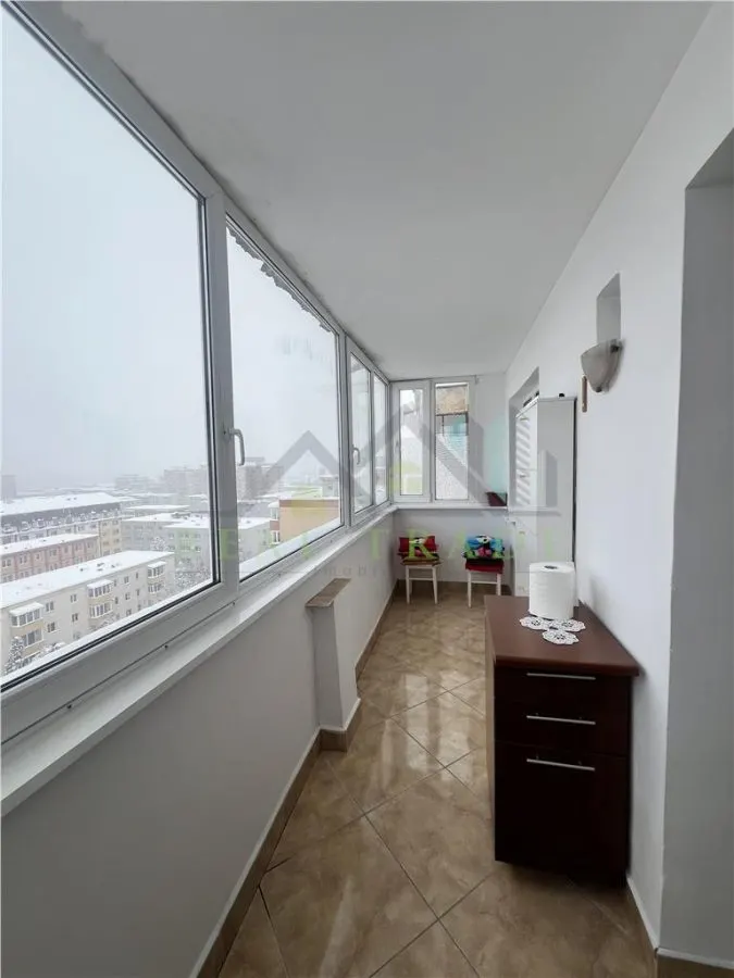 Apartament 2 camere decomandat, mobilat,  zona Astra-  Carpatilor - foto 11