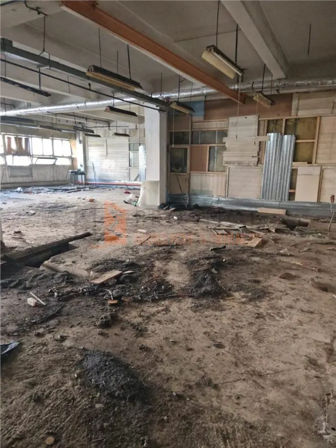 Spatiu comercial zona Brosteni - foto 1
