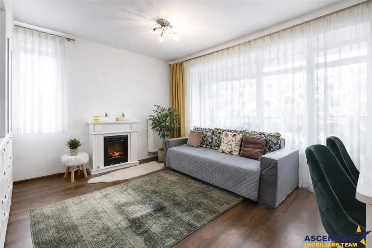 3D! Apartament 3 camere,mobilat,echipat, parcare privata,Kasper-Tractorul,Brasov. - foto 1