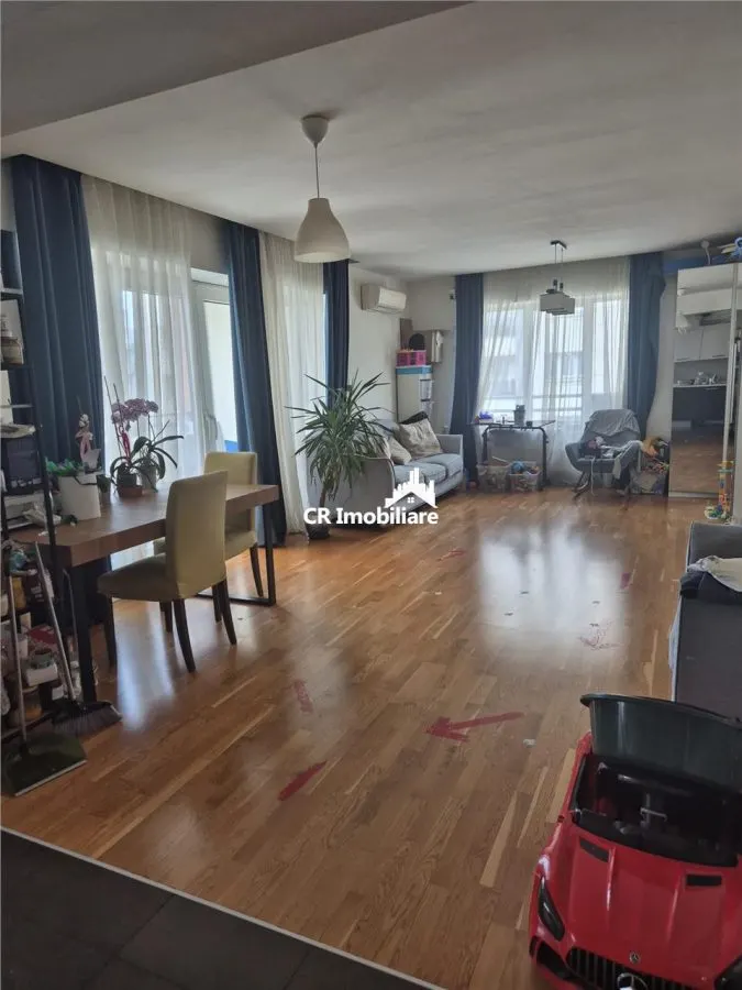 Apartament 3 camere Dristor - foto 1