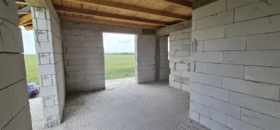 Casa P+E, Zimand Cuz, la rosu /finisata 97.000Eur - foto 11