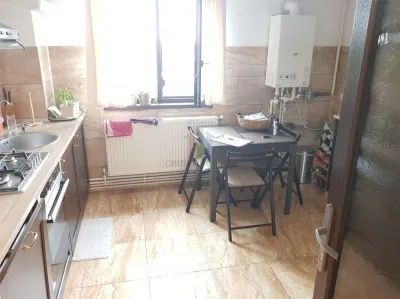 Partial Mobilat - Utilat 3 camere, zona Bariera,etaj 6 - foto 9