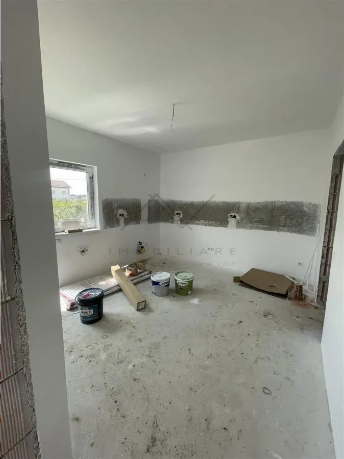 COMISION 0% VILA INDIVIDUALA CIOROGARLA- LA CHEIE 5 CAMERE - foto 2