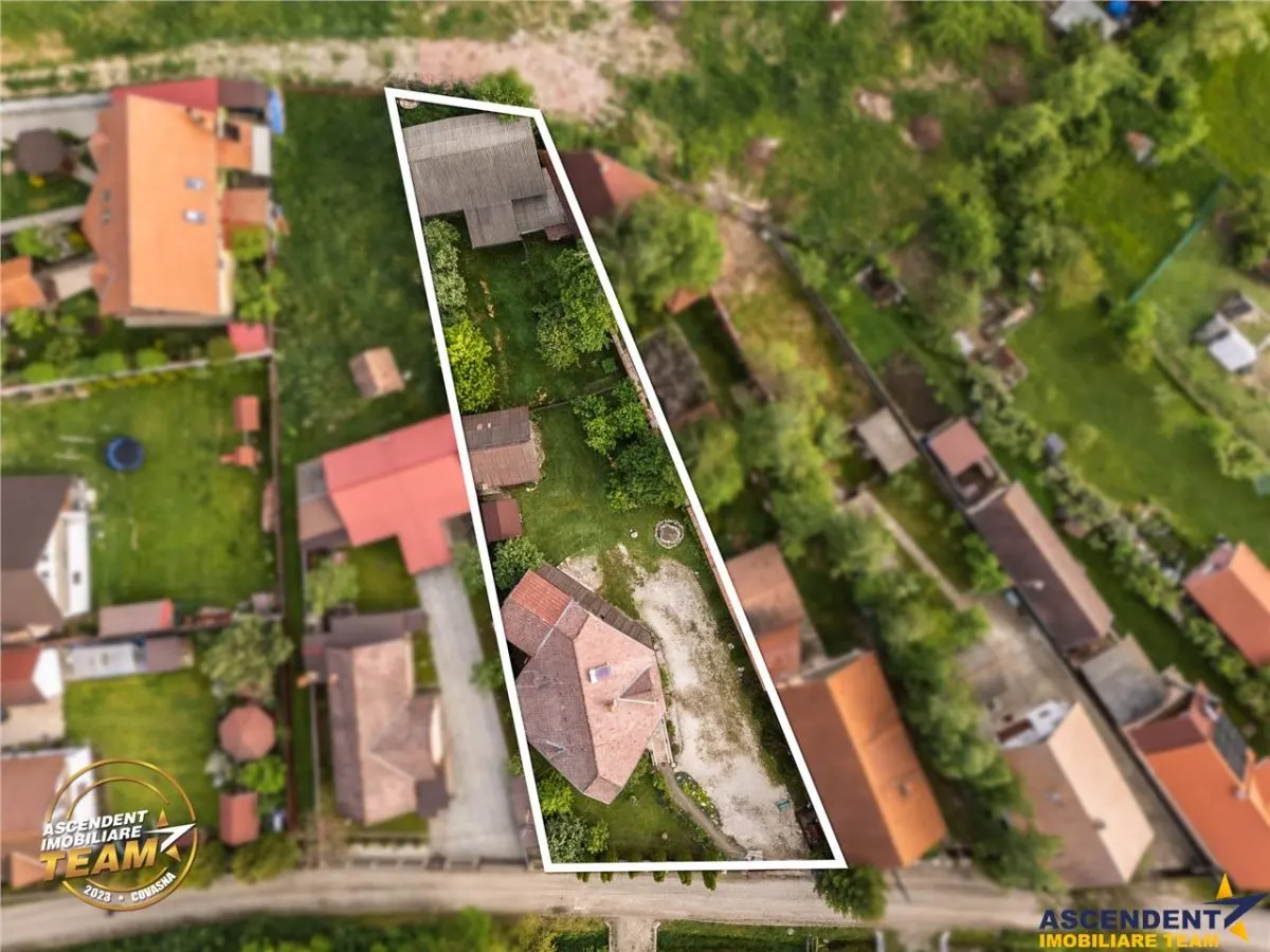 Vila ce incorporeaza anexe gospodaresti si cu potential turistic, in inima statiunii Covasna - foto 12
