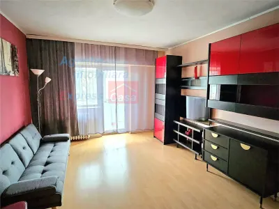 Apartament 3 camere, etaj 1,  Pacurari Petru Poni - Iasi