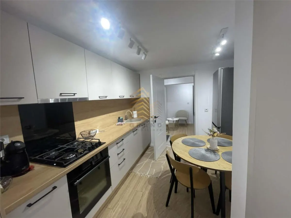 APARTAMENT MODERN CU 3 CAMERE |ZONA HAN|PRIMA INCHIRIERE - foto 8