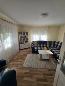APARTAMENT LA CASA|3 CAMERE|GRADINA LA STRADA - foto 3