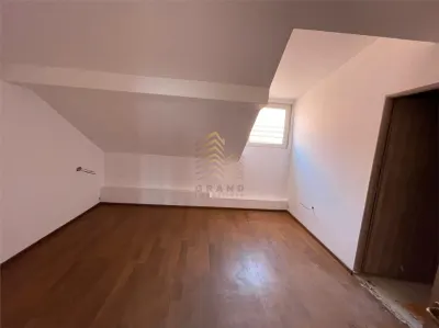 APARTAMENT 4 CAMERE|DECOMANDAT|ZONA DECEBAL STRADA EROILOR - foto 7