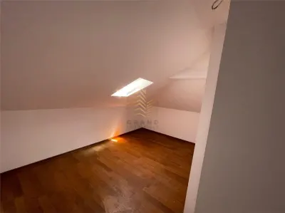 APARTAMENT 4 CAMERE|DECOMANDAT|ZONA DECEBAL STRADA EROILOR - foto 8