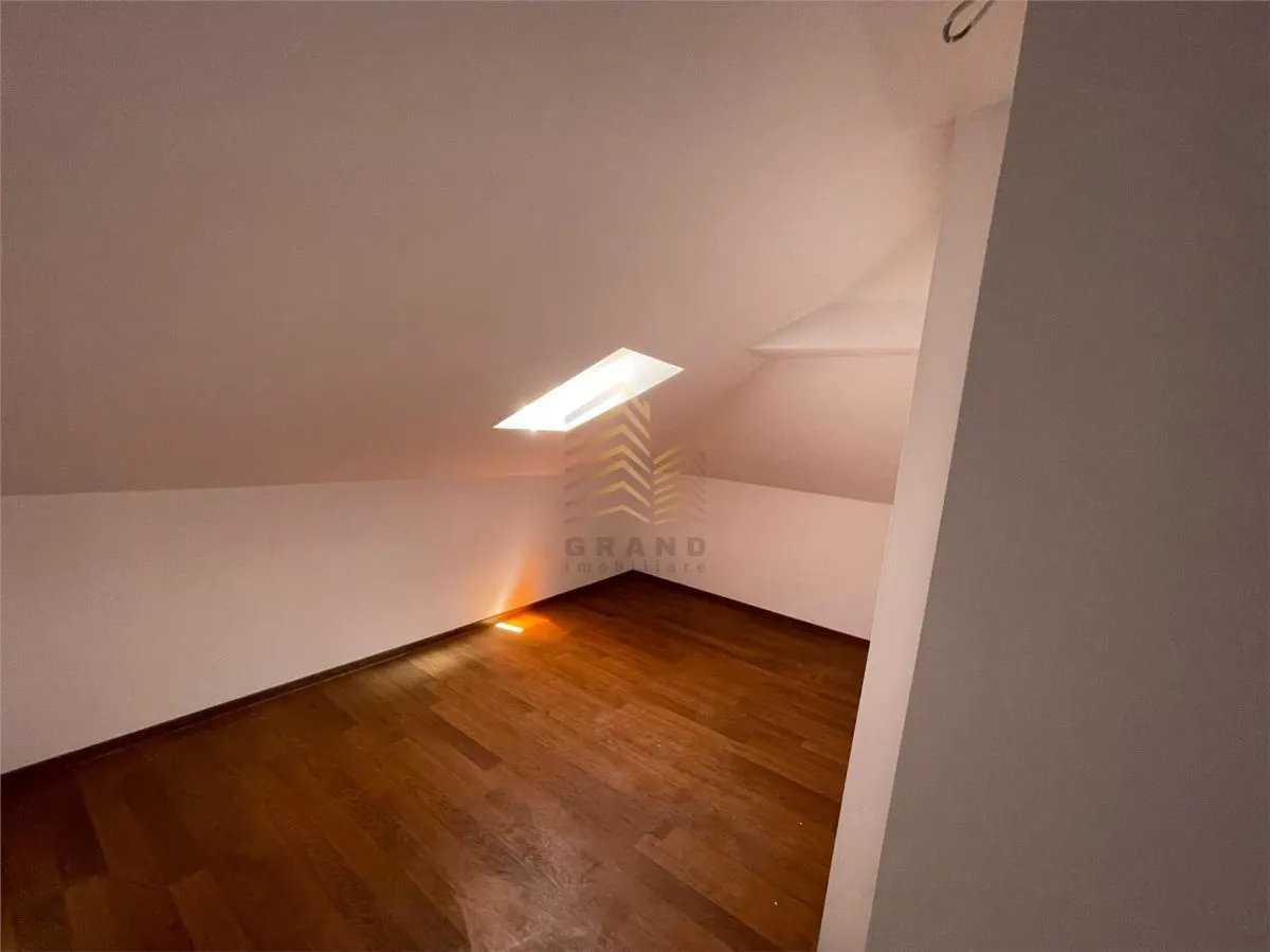 APARTAMENT 4 CAMERE|DECOMANDAT|ZONA DECEBAL STRADA EROILOR - foto 8