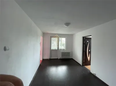 APARTAMENT CU 2 CAMERE|ZONA DECEBAL - foto 11