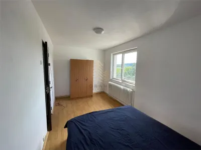APARTAMENT CU 2 CAMERE|ZONA DECEBAL - foto 3