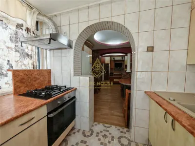 Apartament 2 camere decomandate de vanzare â€“ Strada 22 Decembrie - foto 8