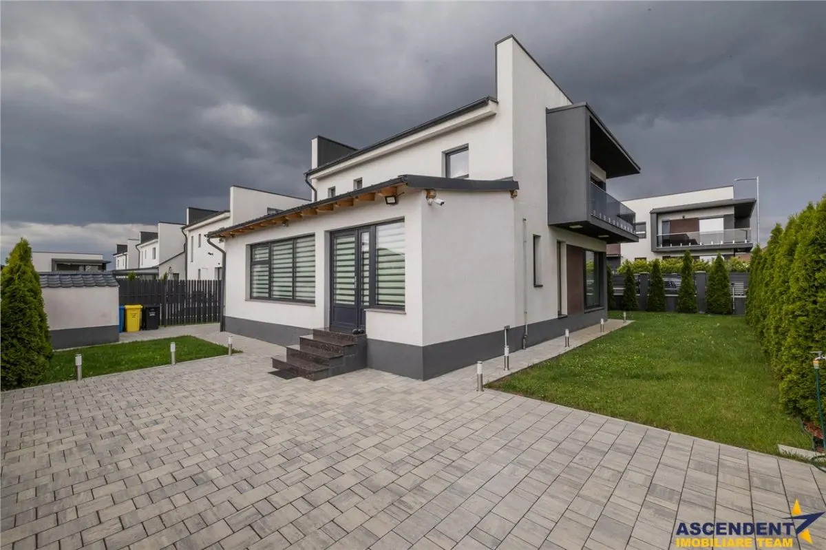 Vila Glamour, incalzire pardoseala, gradina privata, ready to move, Sanpetru, Brasov - foto 22
